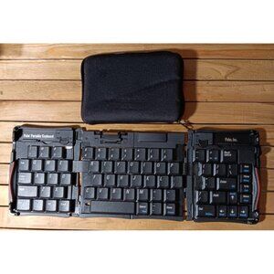 Palm Pilot Portable Folding Keyboard P10713U Untested (with pouch case)